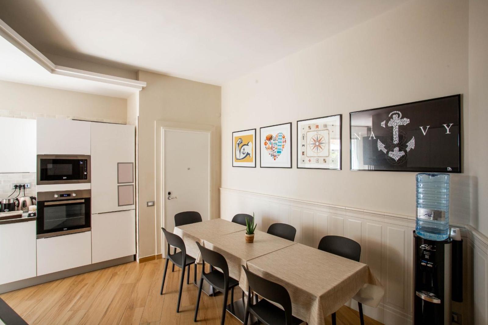 Little Rock Guest House Gaeta Ngoại thất bức ảnh
