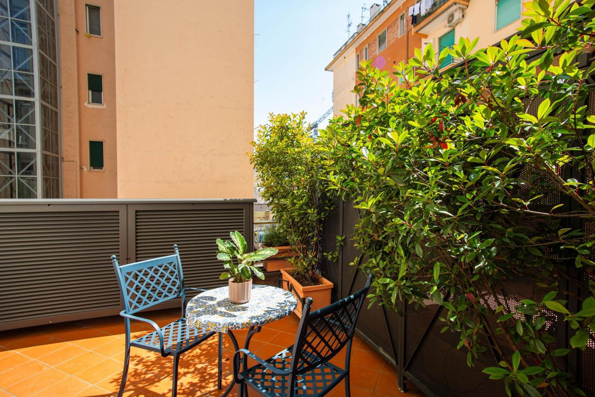 Little Rock Guest House Gaeta Ngoại thất bức ảnh